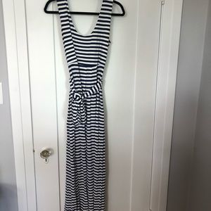 Pea In the Pod Maternity Maxi Dress